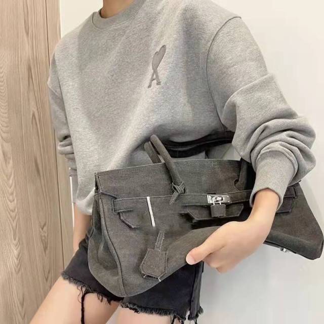 Ace Of Hearts Hoodie
