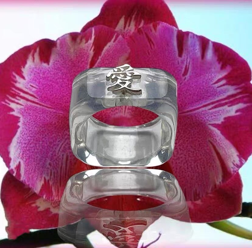 "LOVE" Ring