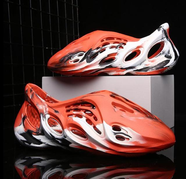 Foam Runner Sneakers