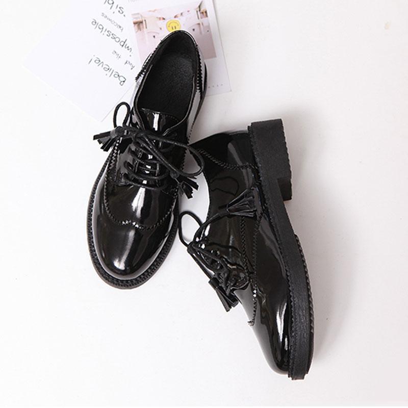 Tasseled Laces Oxford Shoes