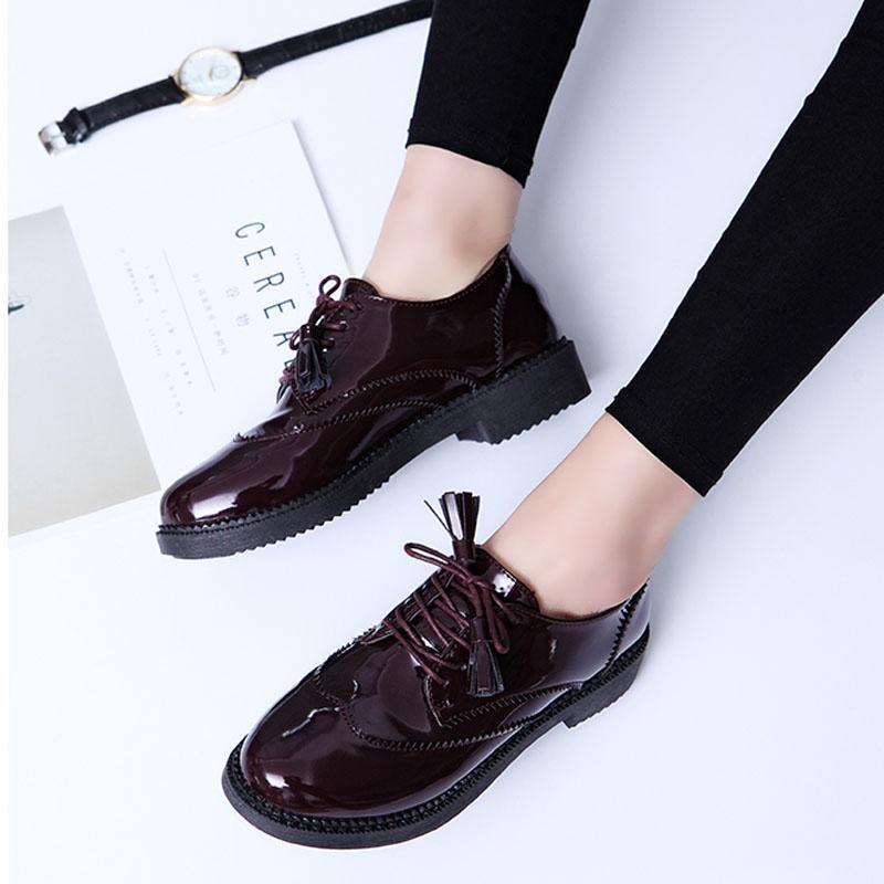Tasseled Laces Oxford Shoes