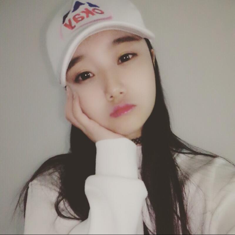 Okay Evian Caps